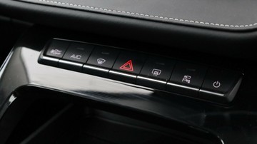 https://vehicle-cdn.autoleague.cloud/3881_1105977_21.jpg