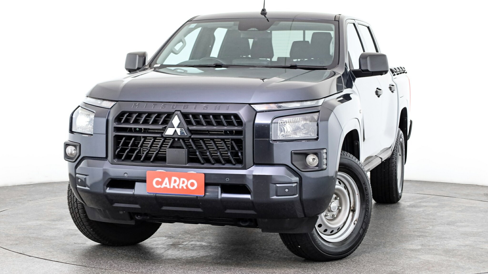 Mitsubishi Triton image 2