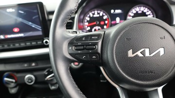 https://vehicle-cdn.autoleague.cloud/3881_1105983_18.jpg