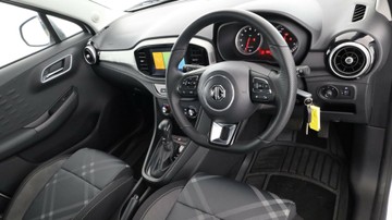 https://vehicle-cdn.autoleague.cloud/3881_1105993_20.jpg