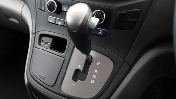 https://vehicle-cdn.autoleague.cloud/3881_1105995_22.jpg