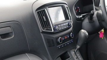 https://vehicle-cdn.autoleague.cloud/3881_1105995_25.jpg