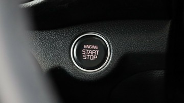 https://vehicle-cdn.autoleague.cloud/3881_1105998_22.jpg