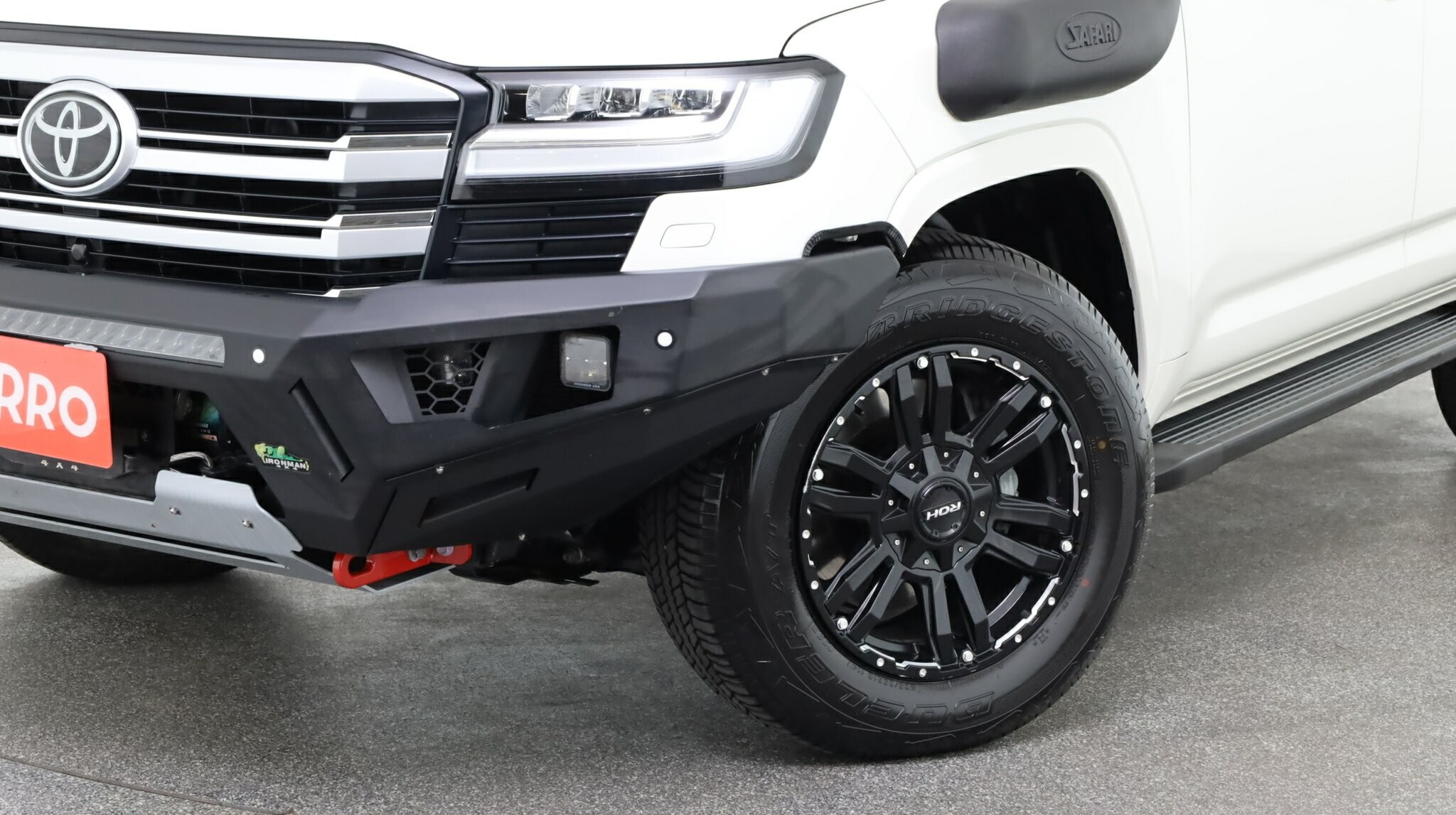 Toyota Landcruiser image 3