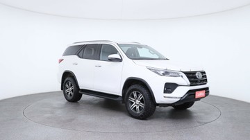 https://vehicle-cdn.autoleague.cloud/3881_1106016_5.jpg