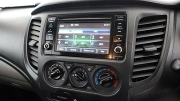 https://vehicle-cdn.autoleague.cloud/3881_1106021_17.jpg