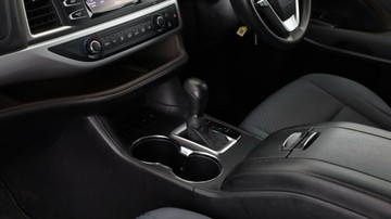 https://vehicle-cdn.autoleague.cloud/3881_1106033_24.jpg