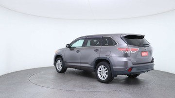 https://vehicle-cdn.autoleague.cloud/3881_1106033_7.jpg