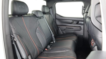 https://vehicle-cdn.autoleague.cloud/3881_1106043_14.jpg