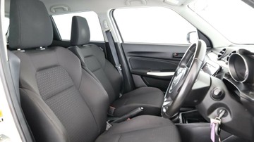 https://vehicle-cdn.autoleague.cloud/3881_1106049_14.jpg