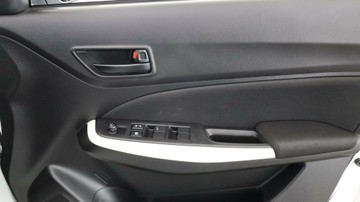 https://vehicle-cdn.autoleague.cloud/3881_1106050_14.jpg