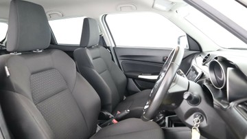 https://vehicle-cdn.autoleague.cloud/3881_1106050_15.jpg