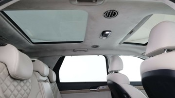 https://vehicle-cdn.autoleague.cloud/3881_1106054_28.jpg