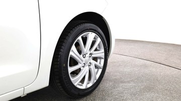 https://vehicle-cdn.autoleague.cloud/3881_1106055_6.jpg