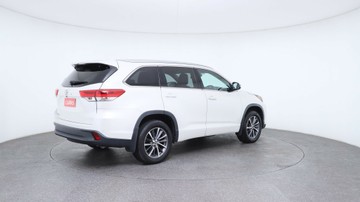 https://vehicle-cdn.autoleague.cloud/3881_1106062_9.jpg