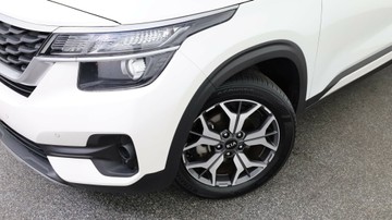 https://vehicle-cdn.autoleague.cloud/3881_1106064_3.jpg