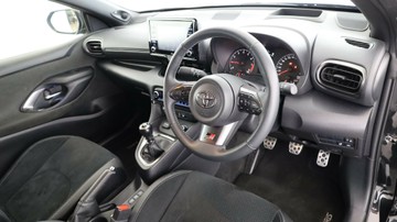 https://vehicle-cdn.autoleague.cloud/3881_1106065_16.jpg