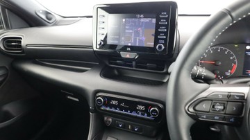 https://vehicle-cdn.autoleague.cloud/3881_1106065_20.jpg