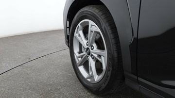 https://vehicle-cdn.autoleague.cloud/3881_1106067_6.jpg