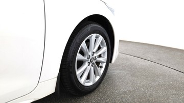 https://vehicle-cdn.autoleague.cloud/3881_1106068_6.jpg