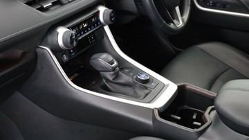 https://vehicle-cdn.autoleague.cloud/3881_1106077_28.jpg