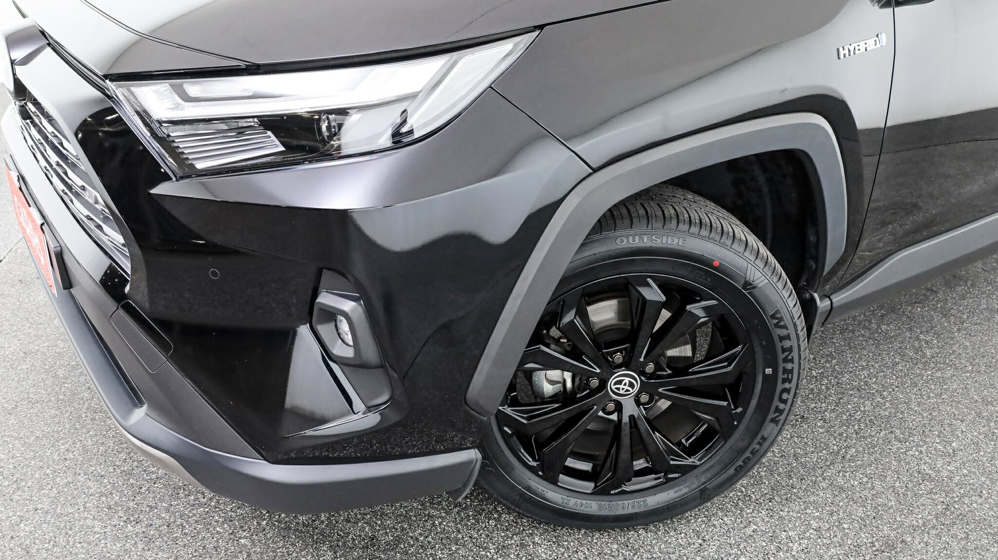 Toyota Rav4 image 3