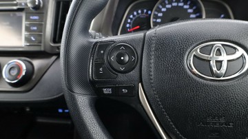 https://vehicle-cdn.autoleague.cloud/3881_1106081_19.jpg