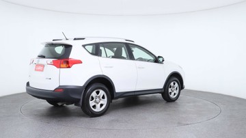 https://vehicle-cdn.autoleague.cloud/3881_1106081_9.jpg