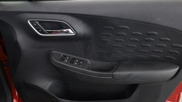 https://vehicle-cdn.autoleague.cloud/3881_1106086_12.jpg