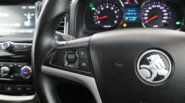 https://vehicle-cdn.autoleague.cloud/3881_1106088_18.jpg