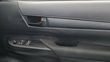 https://vehicle-cdn.autoleague.cloud/3881_1106090_13.jpg