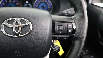 https://vehicle-cdn.autoleague.cloud/3881_1106090_16.jpg