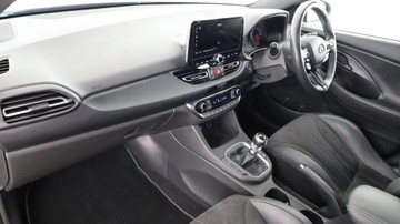 https://vehicle-cdn.autoleague.cloud/3881_1106092_25.jpg