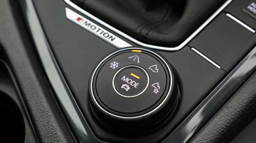 https://vehicle-cdn.autoleague.cloud/3881_1106093_22.jpg