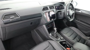 https://vehicle-cdn.autoleague.cloud/3881_1106093_24.jpg