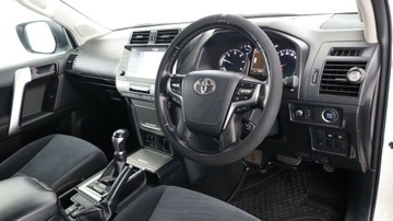 https://vehicle-cdn.autoleague.cloud/3881_1106105_15.jpg