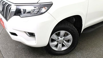 https://vehicle-cdn.autoleague.cloud/3881_1106105_3.jpg