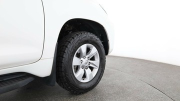 https://vehicle-cdn.autoleague.cloud/3881_1106105_6.jpg