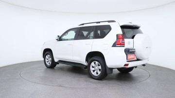 https://vehicle-cdn.autoleague.cloud/3881_1106105_7.jpg