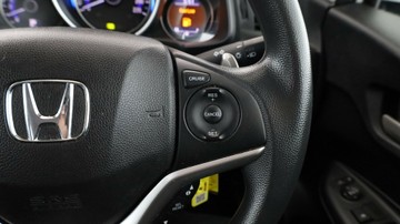 https://vehicle-cdn.autoleague.cloud/3881_1106112_16.jpg