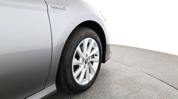 https://vehicle-cdn.autoleague.cloud/3881_1106114_6.jpg