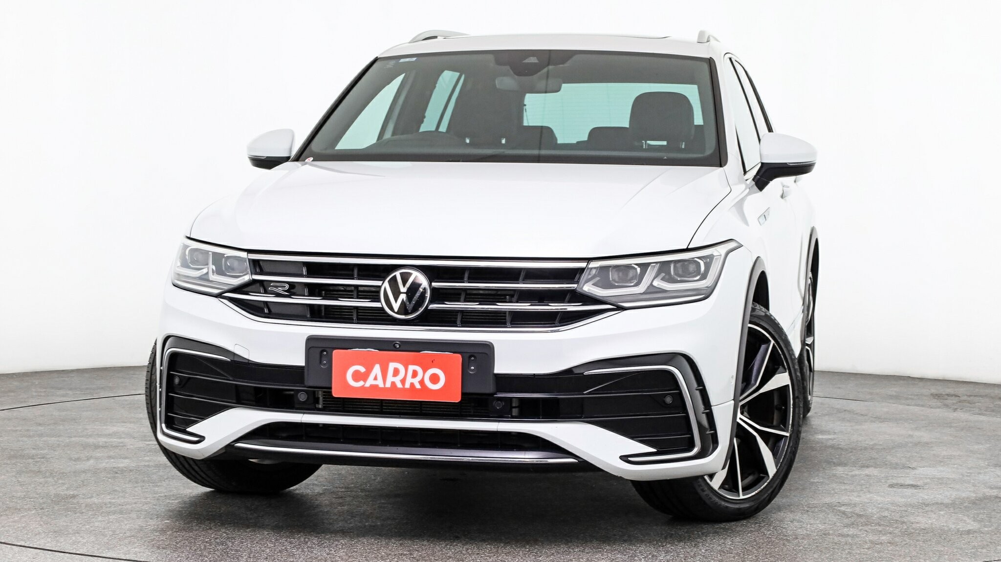 Volkswagen Tiguan image 2