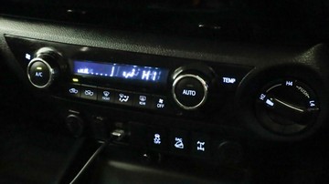 https://vehicle-cdn.autoleague.cloud/3881_1106118_21.jpg