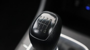 https://vehicle-cdn.autoleague.cloud/3881_1106120_22.jpg