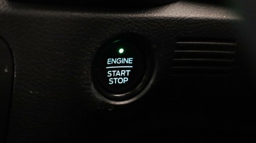 https://vehicle-cdn.autoleague.cloud/3881_1106121_27.jpg