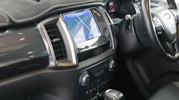 https://vehicle-cdn.autoleague.cloud/3881_1106121_30.jpg