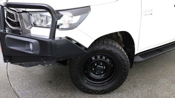 https://vehicle-cdn.autoleague.cloud/3881_1106123_3.jpg