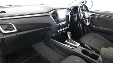 https://vehicle-cdn.autoleague.cloud/3881_1106124_24.jpg