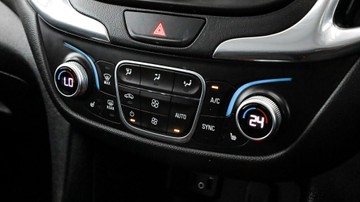 https://vehicle-cdn.autoleague.cloud/3881_1106131_21.jpg