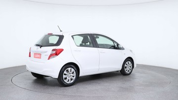 https://vehicle-cdn.autoleague.cloud/3881_1106136_9.jpg